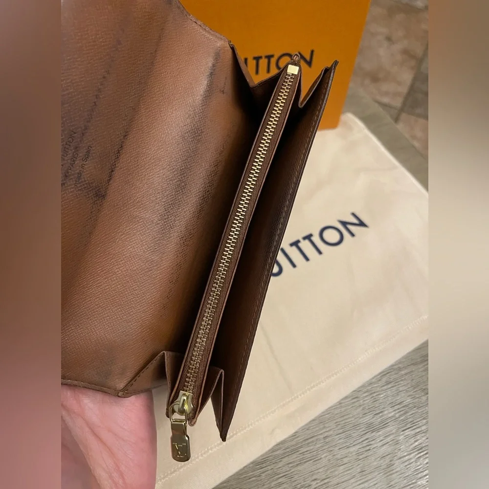 Louis Vuitton Vintage Sarah Wallet